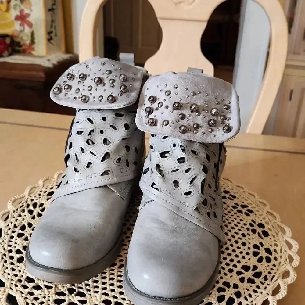 Motorcycle gray studded Combat Ankle Boots women's size 6.5